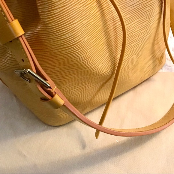 🎉🎉Louis Vuitton Petit Noe - Picture 5 of 16